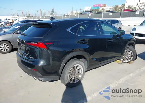 2021 Lexus Nx 300 z USA, uszkodzony, nr VIN JTJDARBZ4M2198815